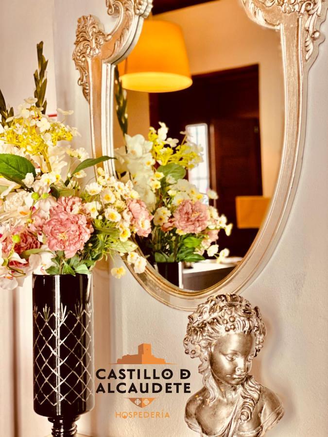 Hospederia Castillo De Alcaudete Ngoại thất bức ảnh